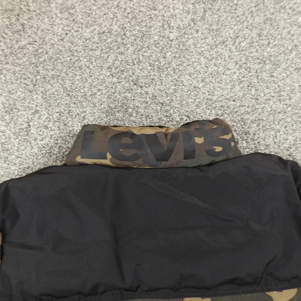 NEW Levis Jacket Mens 2XL Green Camo Quilted Puffer Coat Full Zip Insulated Hunt